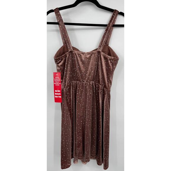 Speechless Juniors Womens Soft Velvet Champagne Silver Dress Medium NEW - Picture 2 of 12